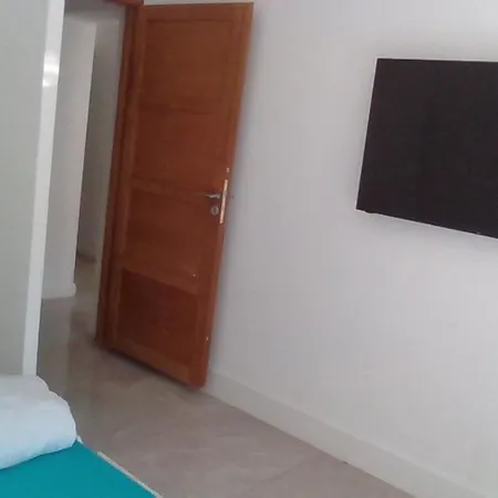 לינה וארוחת בוקר Chambre 4 Plage,piscine, Spa